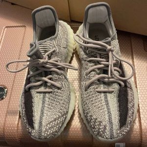 Yezzy Boost 350